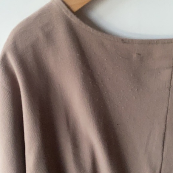 NY & Co. blouse with gathered waist, Size S - Picture 5 of 6